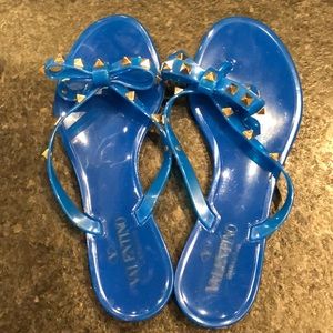 Valentino rockstud jellies 39